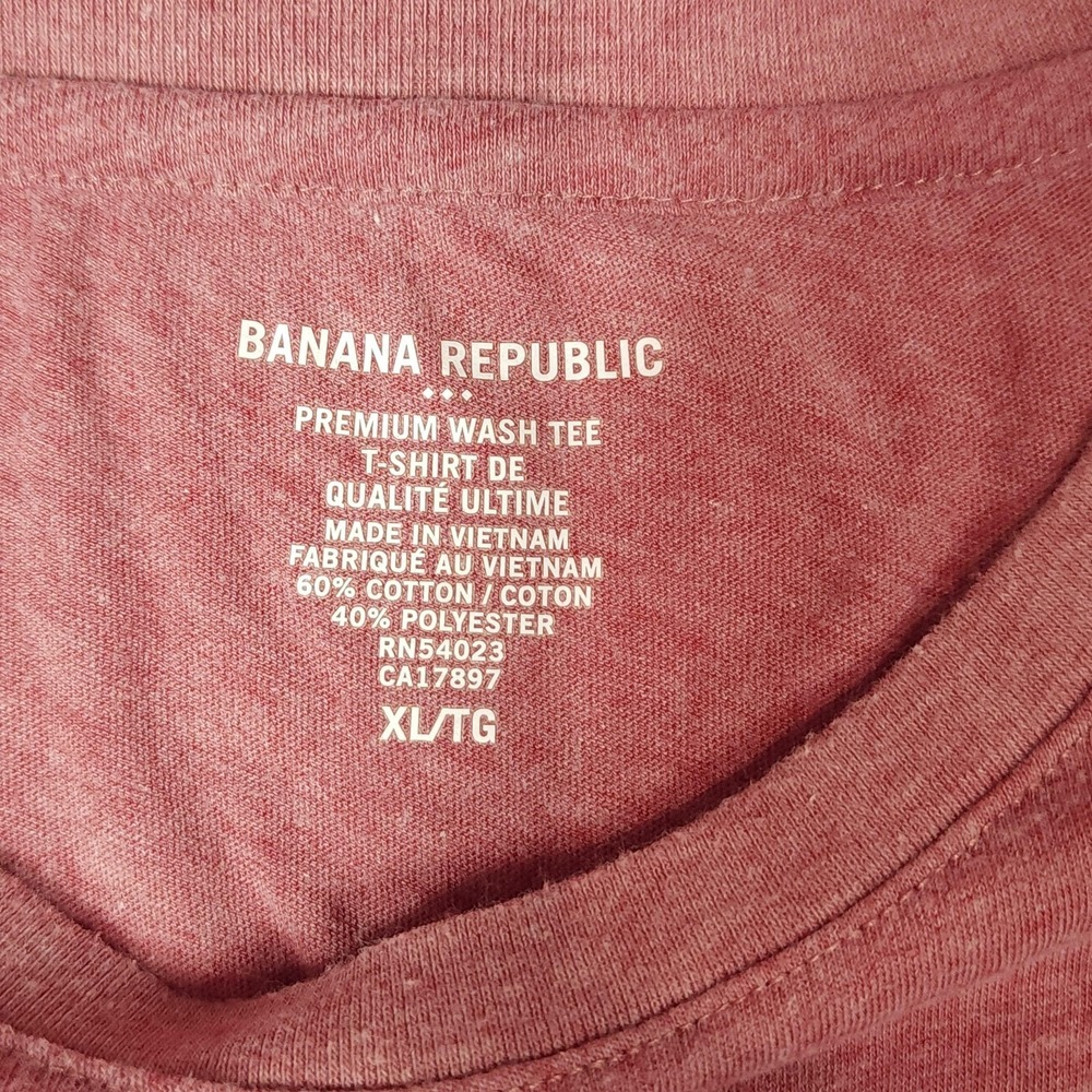 Banana Republic Shirt Mens XL Pink Premium Wash Tee Tagless Crewneck Solid Soft - Picture 3 of 5